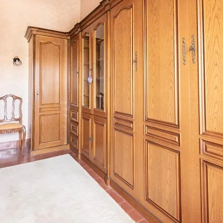 Charming Holiday House Near The Beach Le Grau-du-Roi